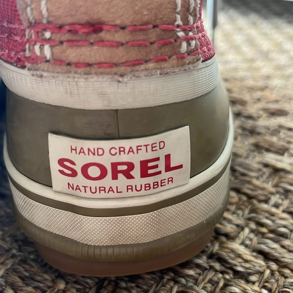 Sorel Women’s Women’s Red Boots Size 5 - Picture 6 of 11